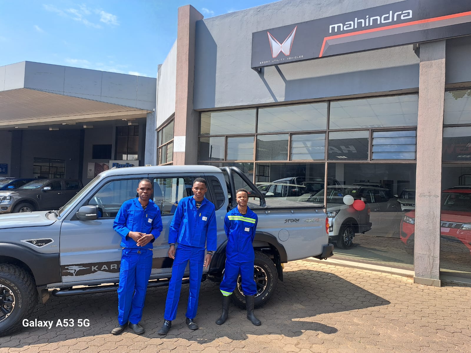 Automotive service team at Mahindra dealership